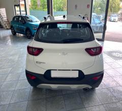 Auto - Kia stonic 1.2 dpi style