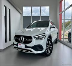 Mercedes-benz gla 180 d automatic business extra