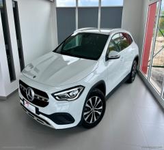 Auto - Mercedes-benz gla 180 d automatic business extra