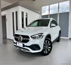 Auto - Mercedes-benz gla 180 d automatic business extra