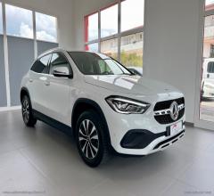 Auto - Mercedes-benz gla 180 d automatic business extra