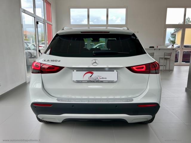 Auto - Mercedes-benz gla 180 d automatic business extra