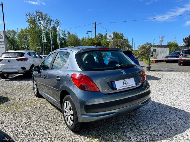 Auto - Peugeot 207 1.4 8v 75 cv sw energie