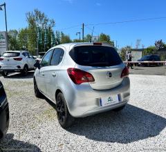 Auto - Opel corsa 1.2 5p. 120 anniversary