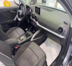 Auto - Audi q2 30 tdi identity black