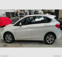 Auto - Bmw 218d active tourer luxury