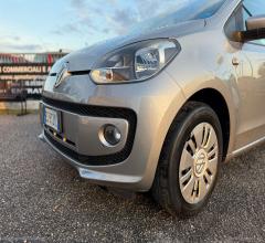 Auto - Volkswagen 1.0 75 cv 5p. move up!