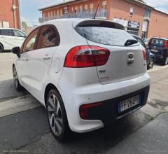 Auto - Kia rio 1.4 crdi 5p.s&s