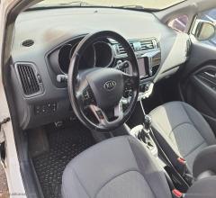 Auto - Kia rio 1.4 crdi 5p.s&s