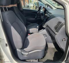 Auto - Kia rio 1.4 crdi 5p.s&s