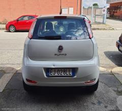 Auto - Fiat punto 1.4 s&s 8v dualogic 5p. lounge