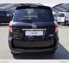 Auto - Toyota rav4 crossover 2.2 d-cat a/t 150cv exec.