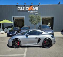 Auto - Porsche 718 cayman gts