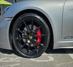 Auto - Porsche 718 cayman gts