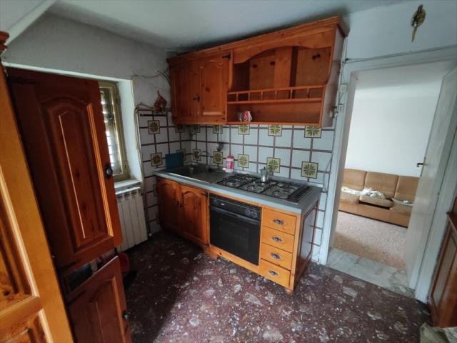 Appartamenti in Vendita - Appartamento in vendita a rogliano periferia