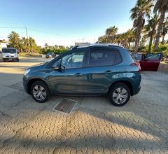 Auto - Peugeot 2008 bluehdi 100 allure