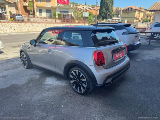 Auto - Mini mini cooper essential