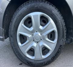 Auto - Ford tourneo courier 1.5 tdci 75 cv titanium
