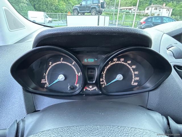 Auto - Ford tourneo courier 1.5 tdci 75 cv titanium