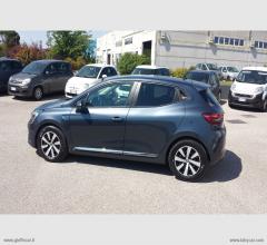 Auto - Renault clio hybrid e-tech 140 cv 5p. e-tech