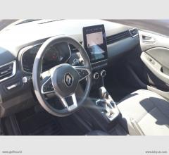 Auto - Renault clio hybrid e-tech 140 cv 5p. e-tech