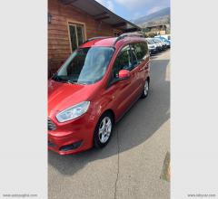 Auto - Ford tourneo courier 1.5 tdci 75 cv titanium