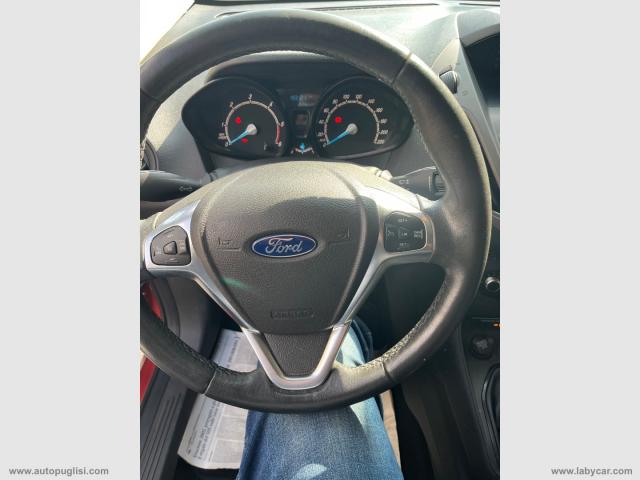 Auto - Ford tourneo courier 1.5 tdci 75 cv titanium