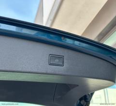 Auto - Volkswagen tiguan 2.0 tdi 150cv scr dsg r-line
