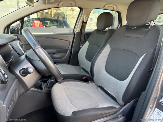 Auto - Renault captur 1.5 dci 8v 90 cv s&s ener. r-link