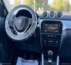 Auto - Suzuki vitara 1.6 ddis v-top