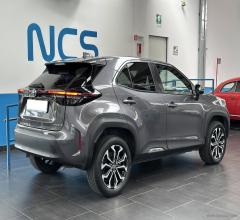 Auto - Toyota yaris cross 1.5 hybrid 5p. e-cvt trend