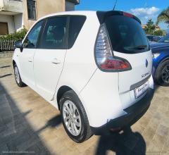 Auto - Renault scÃ©nic xmod 1.5 dci 110 cv s&s limited