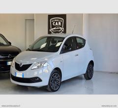 Auto - Lancia ypsilon 1.2 69 cv 5p. gpl ecochic gold