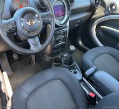 Auto - Mini mini cooper d countryman all4