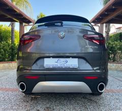 Auto - Alfa romeo stelvio 2.2 t.diesel 160cv at8 rwd bus.