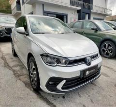 Auto - Volkswagen polo 1.0 tsi life