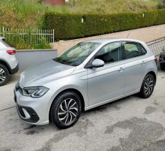 Auto - Volkswagen polo 1.0 tsi life