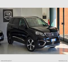 Auto - Peugeot 5008 bluehdi 130 s&s allure