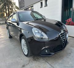 Auto - Alfa romeo giulietta 1.6 jtdm-2 105 cv exclusive