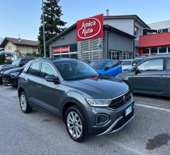 Auto - Volkswagen t-roc 1.0 tsi life