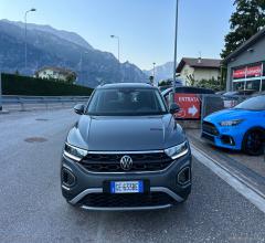 Auto - Volkswagen t-roc 1.0 tsi life