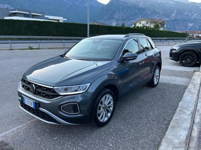 Auto - Volkswagen t-roc 1.0 tsi life