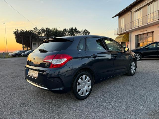 Auto - Citroen c4 1.6 vti 120 exclusive