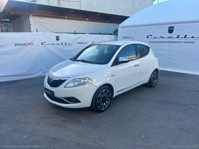Lancia ypsilon 1.2 69 cv 5p. s&s platinum