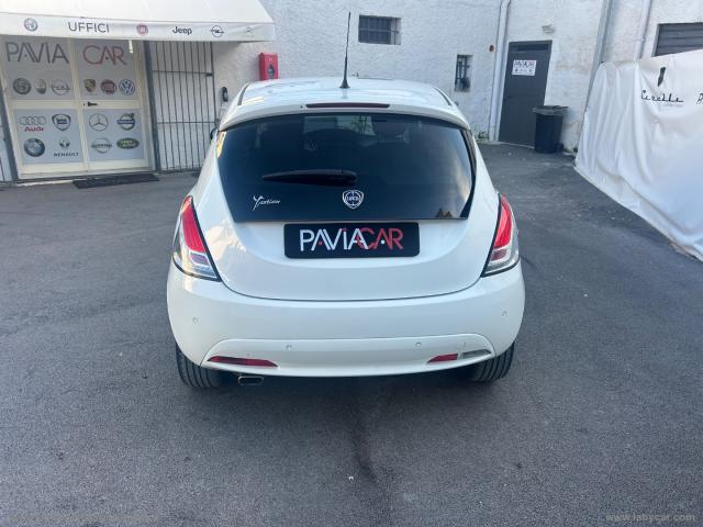 Auto - Lancia ypsilon 1.2 69 cv 5p. s&s platinum