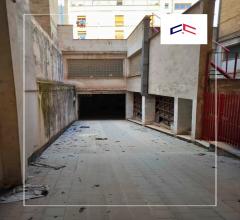 Appartamenti in Vendita - Deposito in vendita a taranto borgo