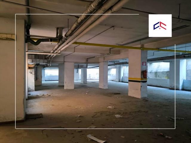 Appartamenti in Vendita - Deposito in vendita a taranto borgo