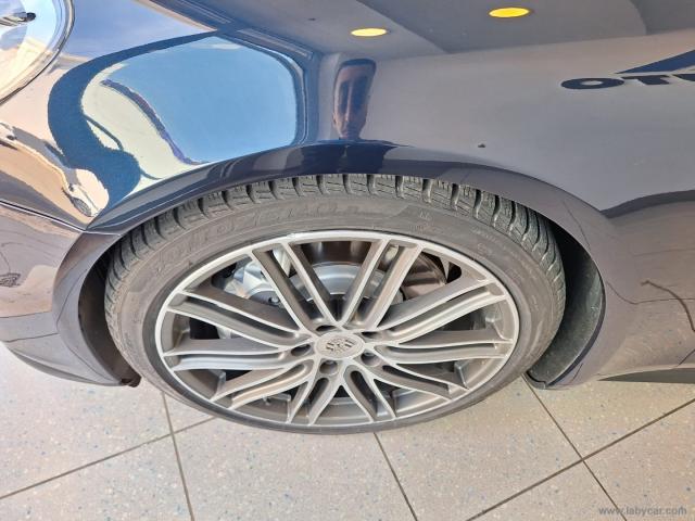 Auto - Porsche panamera 4 e-hybrid sport turismo