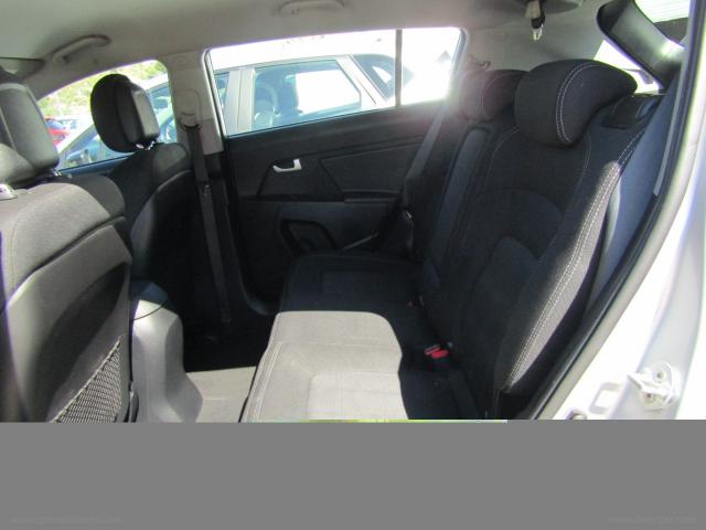 Auto - Kia sportage 1.7 crdi 2wd plus