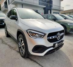 Auto - Mercedes-benz gla 200 d automatic sport plus